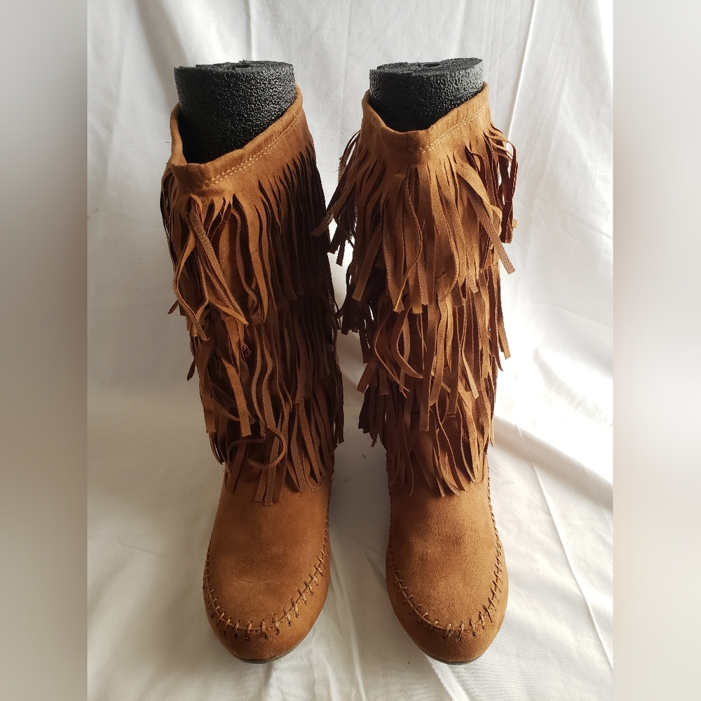 Arizona Jeans Tassel Boots